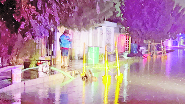 Sufren inundaciones vecinos de Frontera