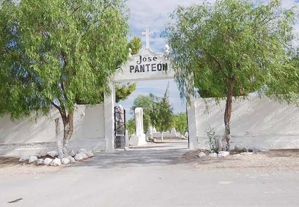 Contemplan panteón para Estanque Norias