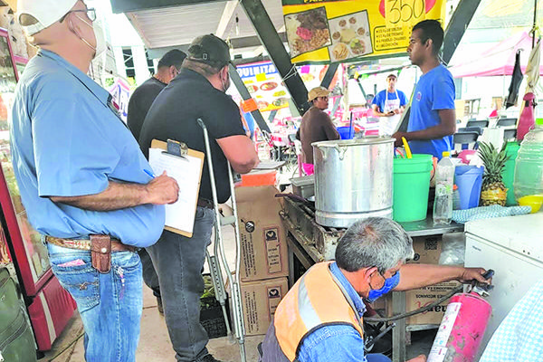 Inspecciona comercios Protección Civil de CC