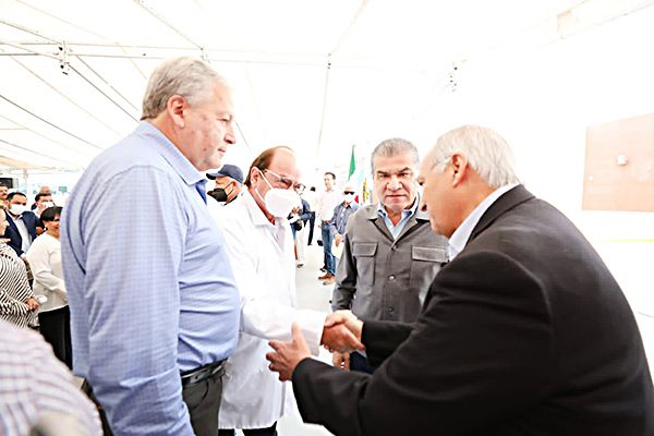 Agradece Fraustro coordinación para salud de saltillenses