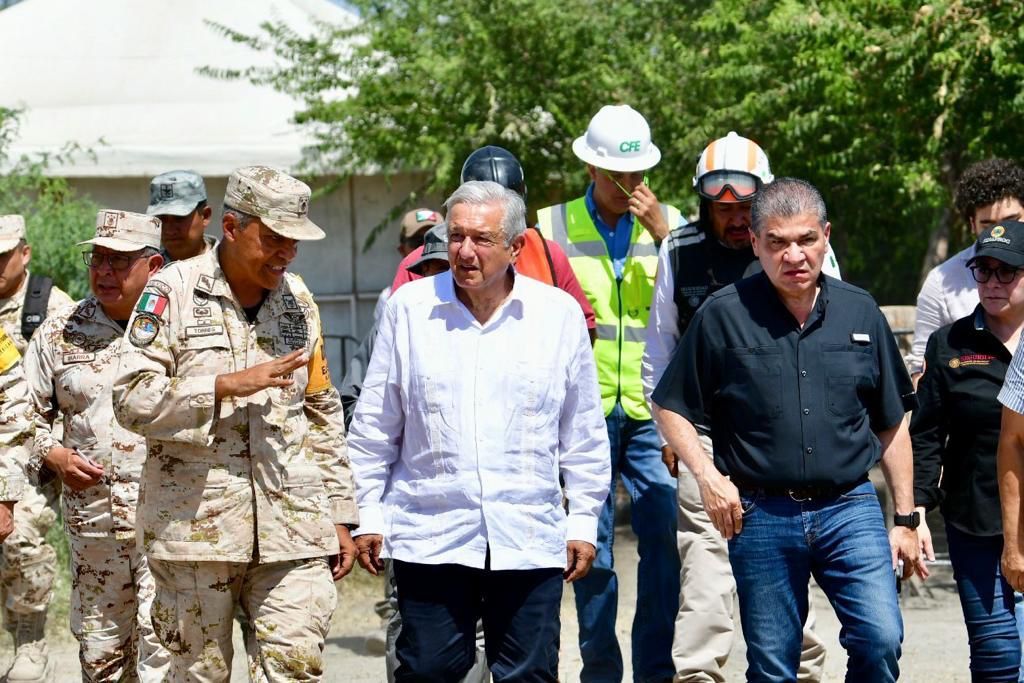 AMLO Y MARS SUPERVISAN ACCIONES DE RESCATE DE MINEROS