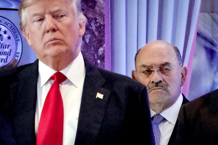 Acorralan a Trump con investigaciones y denuncias