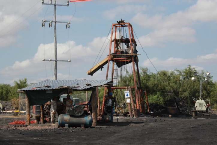 SE CUENTA CON LOS RECURSOS NECESARIOS PARA EL RESCATE DE LOS MINEROS, EN COAHUILA