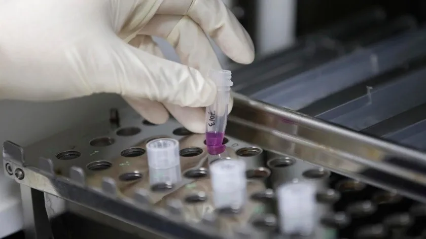 Nuevo test avanza un año la detección de cáncer de endometrio