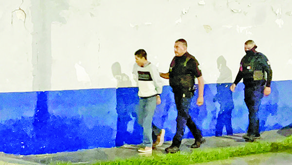 Droga lo deja tirado en la calle