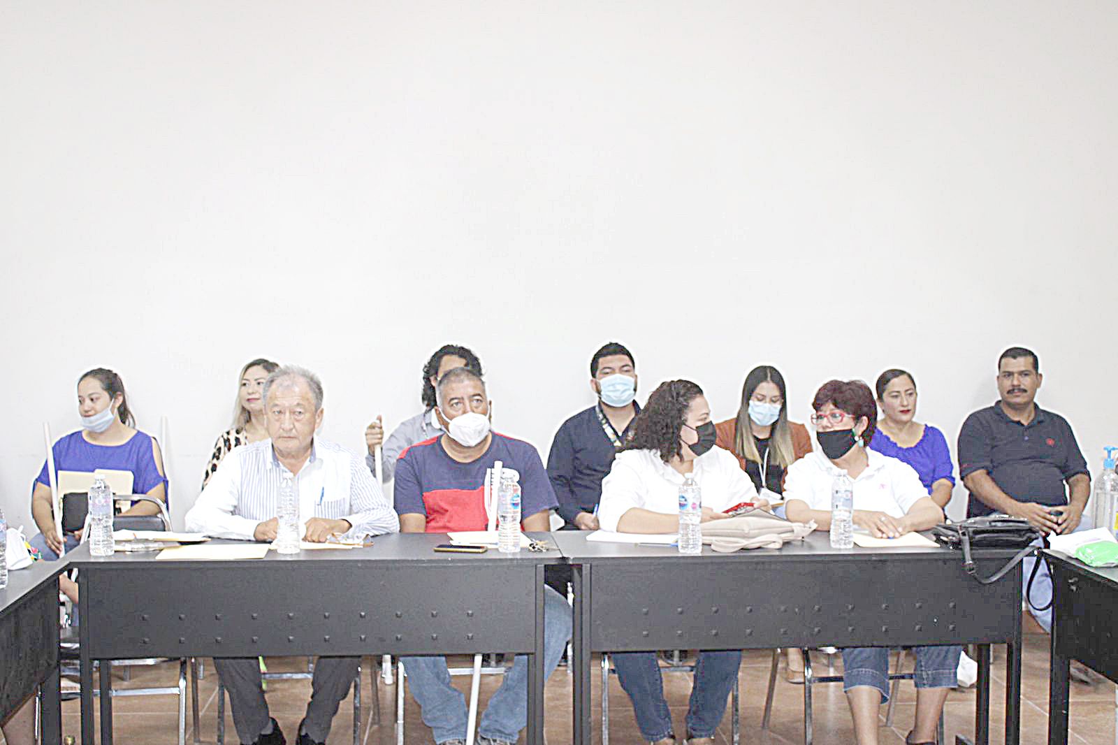 Participan en taller de inclusión funcionarios