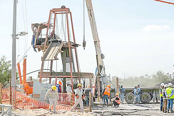 Acuerdan 12 mil por semana a familiares