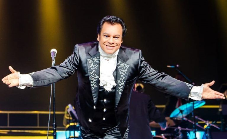 Cinco polémicas y escándalos de Juan Gabriel