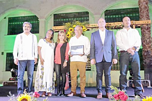 Tercera Fiesta de la Vendimia en la Tecnológica de Parras