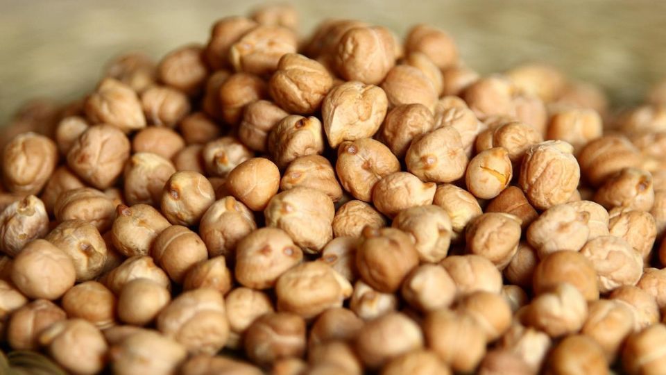 Los garbanzos son pequeños y sabrosos, pero grandes en beneficios para el cuerpo