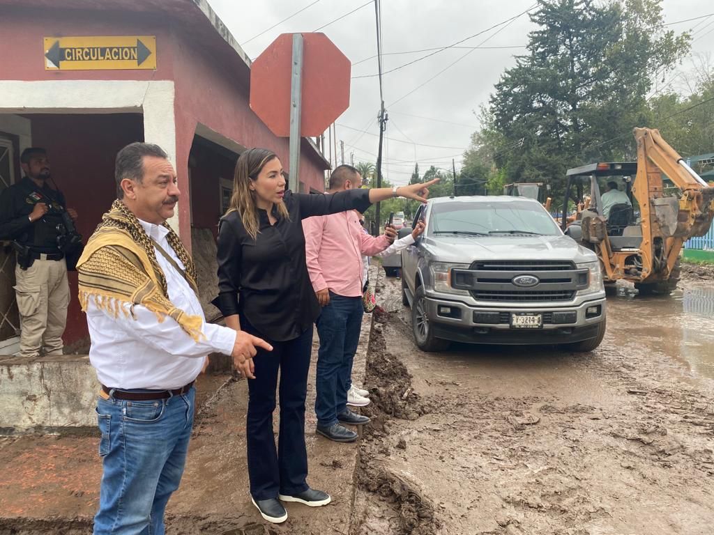 INICIA GOBIERNO DE COAHUILA LIMPIEZA EN MÚZQUIZ