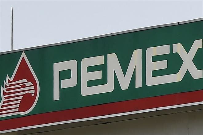 Acusan en Pemex presión de empresas proveedoras