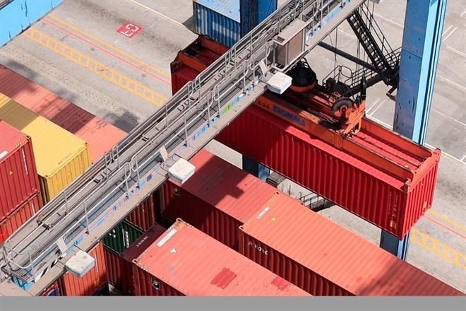 Las exportaciones suman dos reveses: bajan 0.86% en agosto