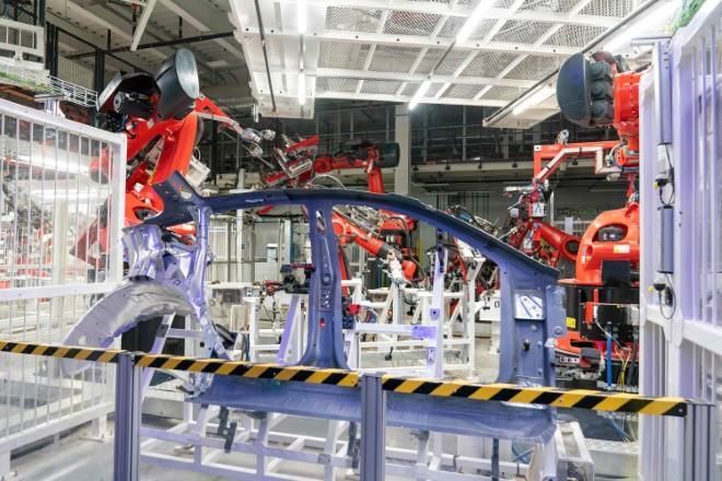 Producción de autos repunta 31.4% anual en agosto