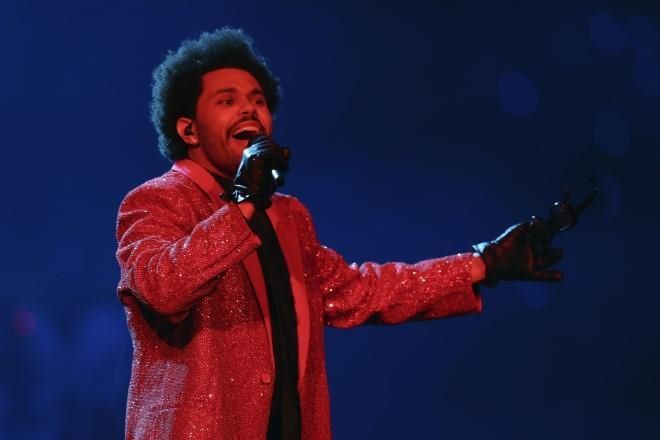Mi voz está a salvo.- The Weeknd, tras lesión en concierto