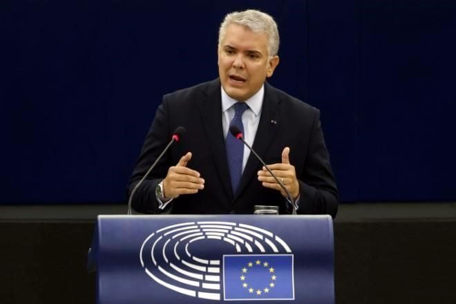 Me frustra no haber visto caer a Maduro.- Duque