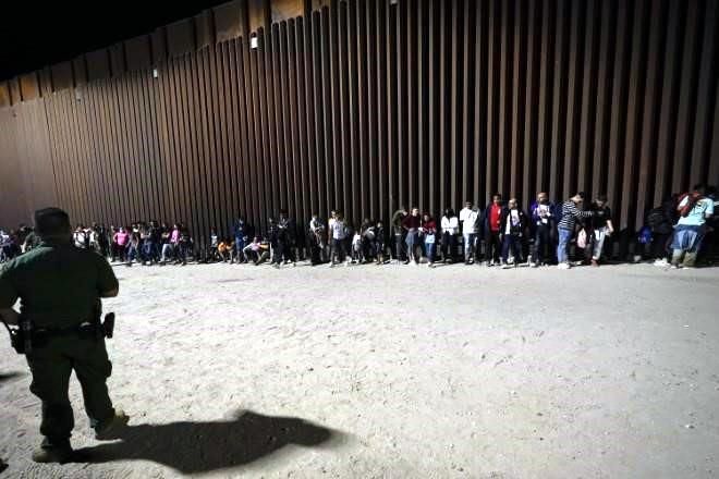 Presiona EU a México para que reciba migrantes de más países