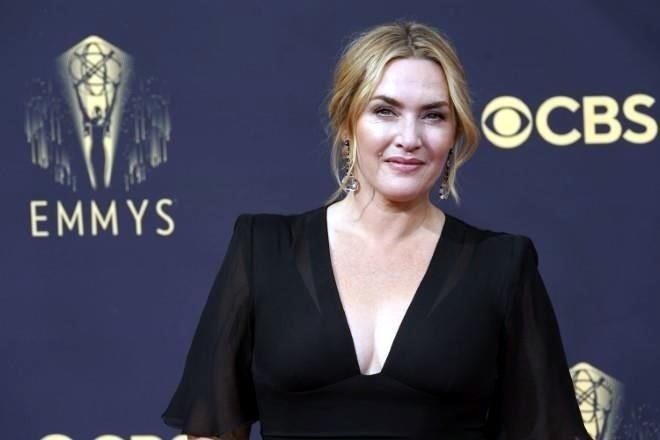 Hospitalizan a Kate Winslet tras accidente en set