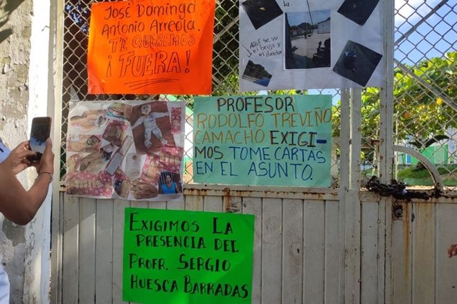 Acusan a director de escuela en Veracruz ¡de hacer brujería!