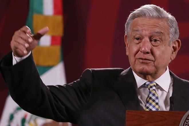 Salida de Fiscal de Ayotzinapa, por diferencias.- AMLO￼