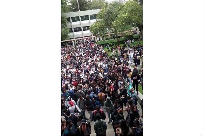 Suman 12 escuelas de la UNAM en paro