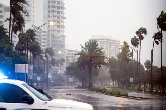 Huracán ‘Ian’ alcanza vientos de 250 km/h cerca de Florida