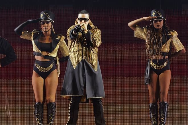 Desata Daddy Yankee el caos y desorden de sus fans en Chile