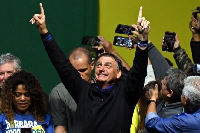 Presume Bolsonaro apoyo de Neymar a su gestión