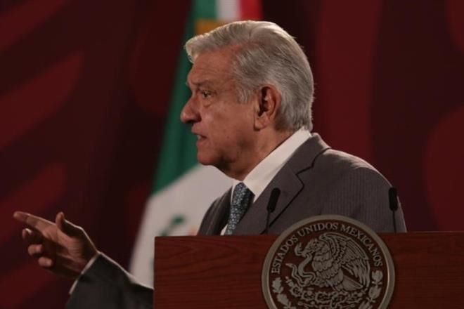 Buscaban rebelión en Ejército, advierte AMLO￼