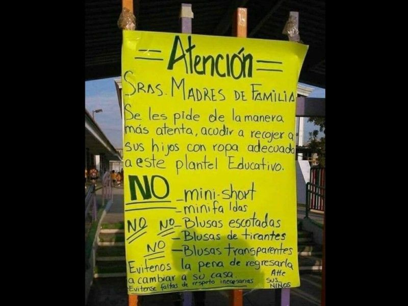 Escuela pide a mamás no vestir sexy; ‘¡evítenos la pena de regresarla a cambiar a su casa’