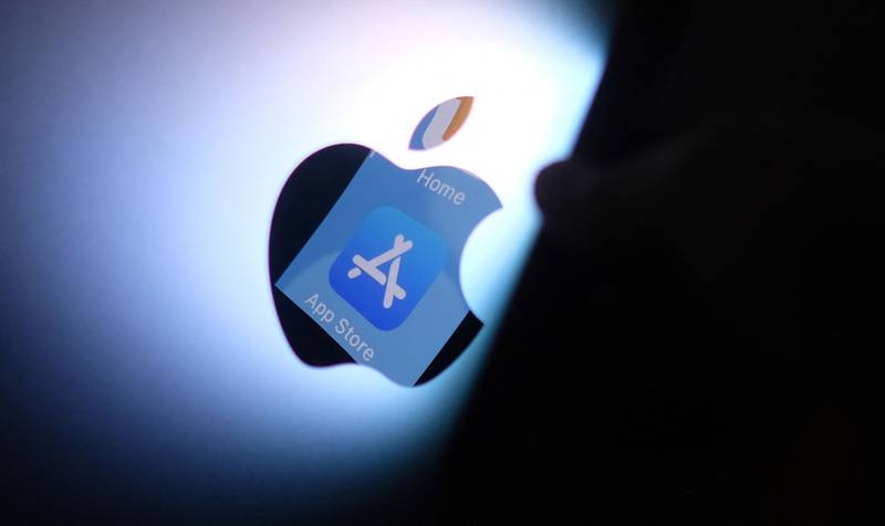 Inflación ‘le pega’ también a tu celular: Apple subirá precios en su App Store