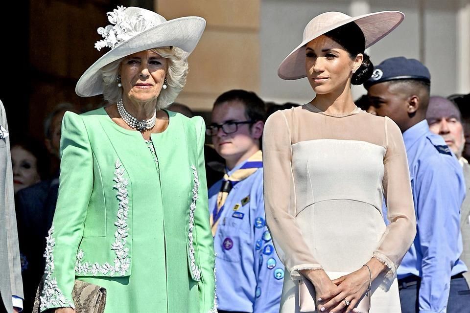 Carece Camila, actual Reina Consorte, de estilo al vestir