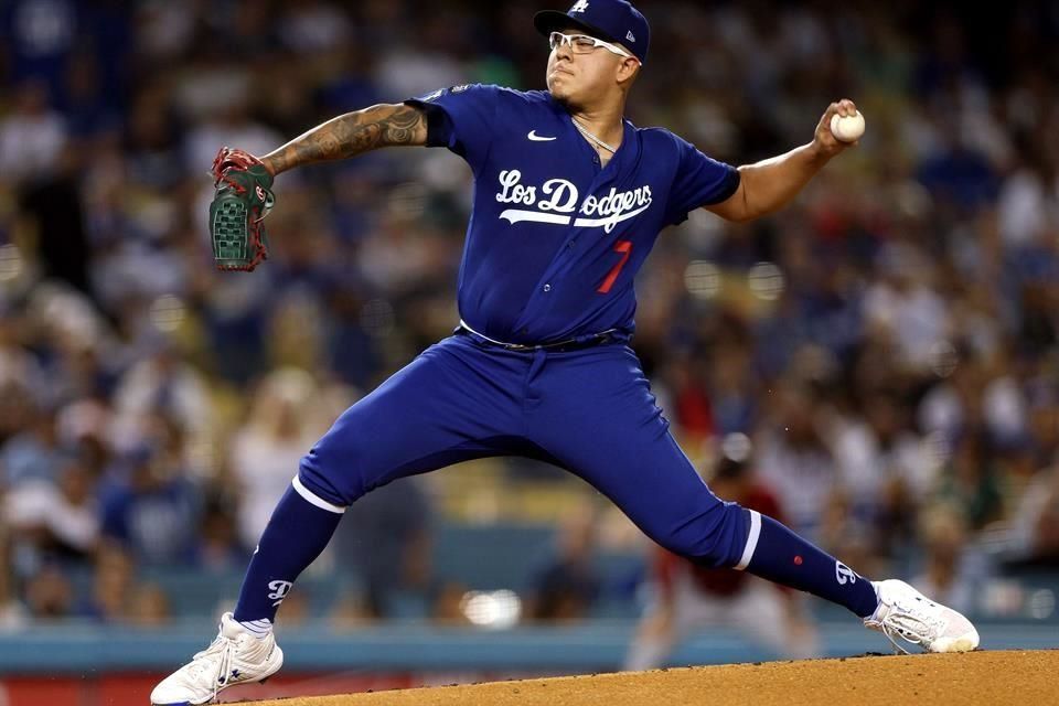 Tiene Urías en la mira el Cy Young de la Liga Nacional