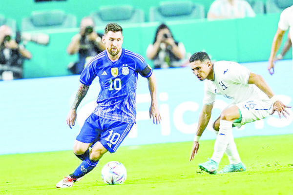 Supera Argentina a Honduras… y a las patadas