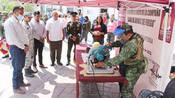 Inauguran módulo de canje de armas