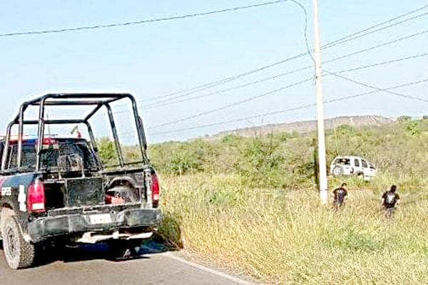 Aidé iba su casa cuando volcó: FGE