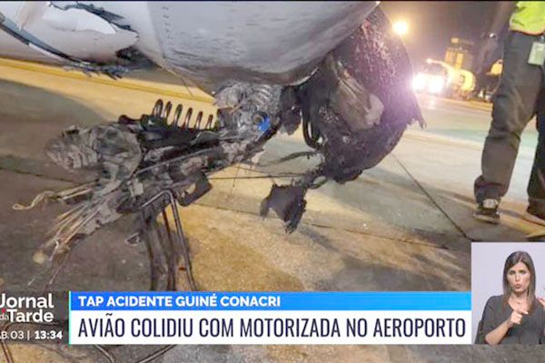 Avión atropella y mata a motociclista durante aterrizaje