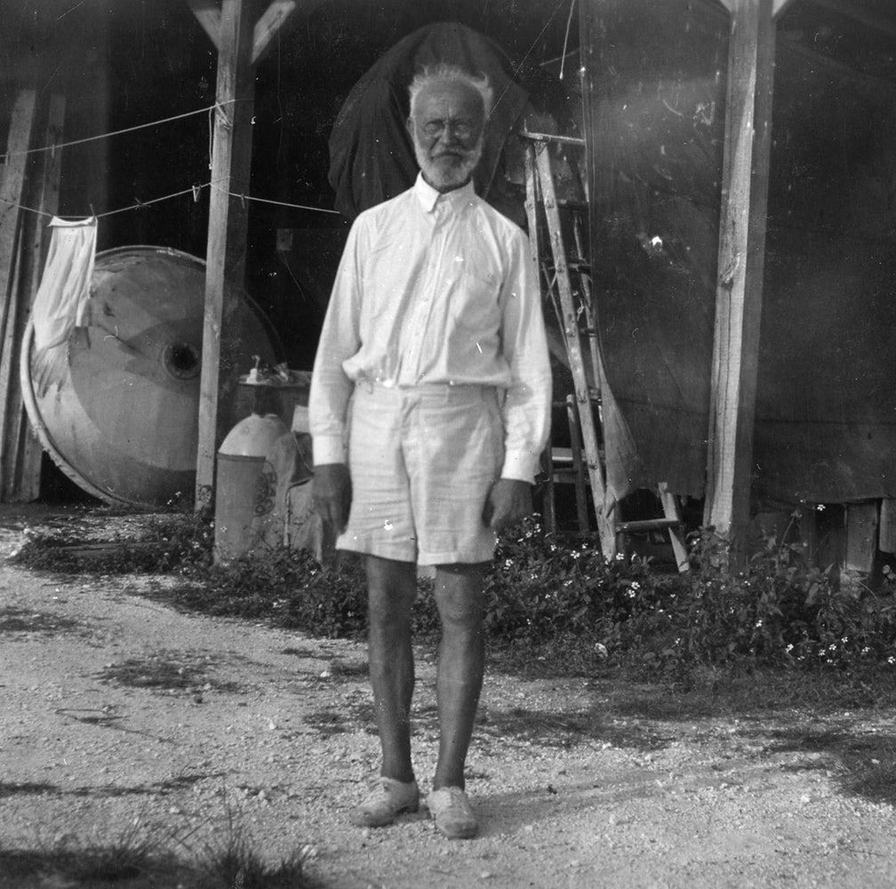 CARL TANZLER, EL RADIÓLOGO QUE ROBÓ Y VIVIÓ CON EL CADÁVER DE UNA PACIENTE