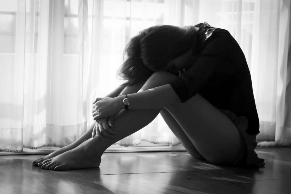 Prevención del suicidio: cómo ayudar y qué herramientas existen