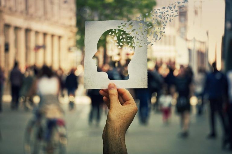 ¿Cuidas a una persona con alzheimer? Aquí 5 tips