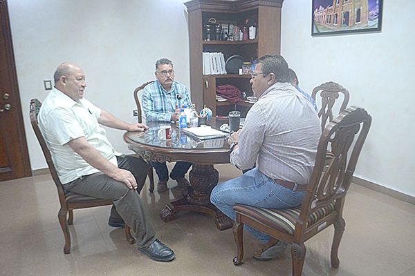 Buscan Alcaldes solución a la Laguna de Oxidación