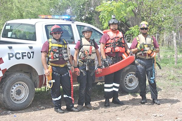 Rescatistas de Frontera se trasladan a Múzquiz