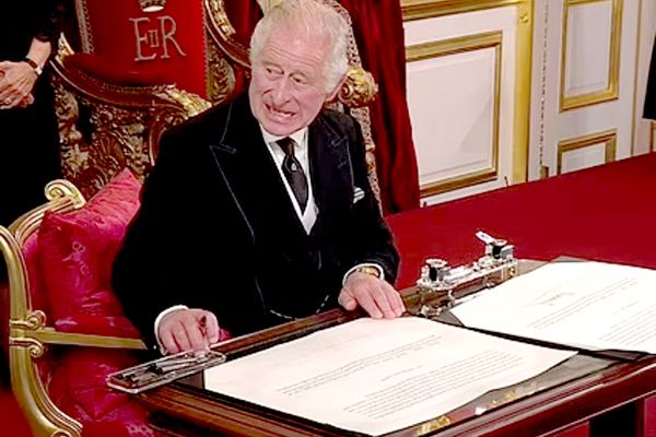Gesto del rey Carlos III se vuelve viral