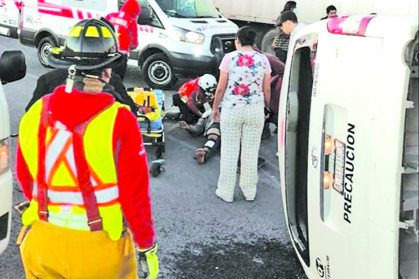 Deja choque a 13 personas heridas