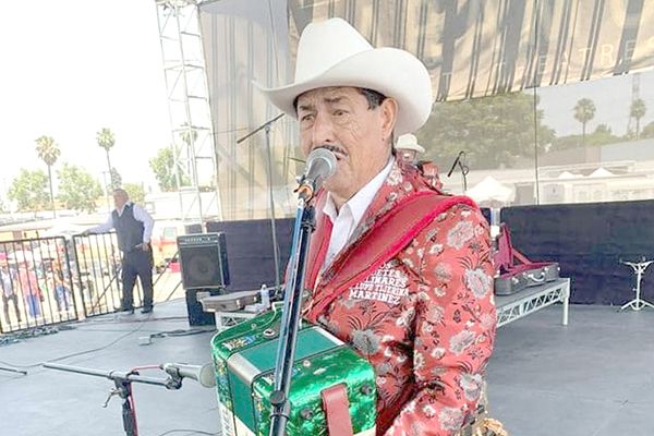 Muere Lupe Tijerina, de los ‘Nuevos Cadetes de Linares’, en un accidente