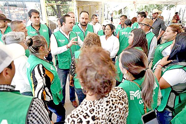 Múzquiz de pie y va pa’ delante: Manolo