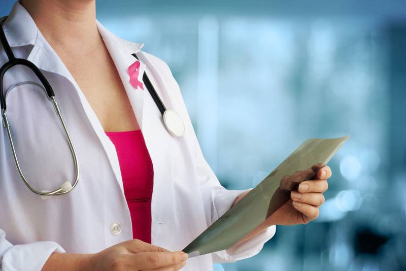 Cáncer de tiroides: ¿Por qué se origina, cómo se manifiesta y cuáles son sus síntomas?