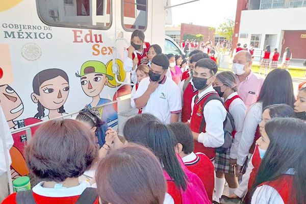 Colocan en preparatoria dispositivo anti-embarazo