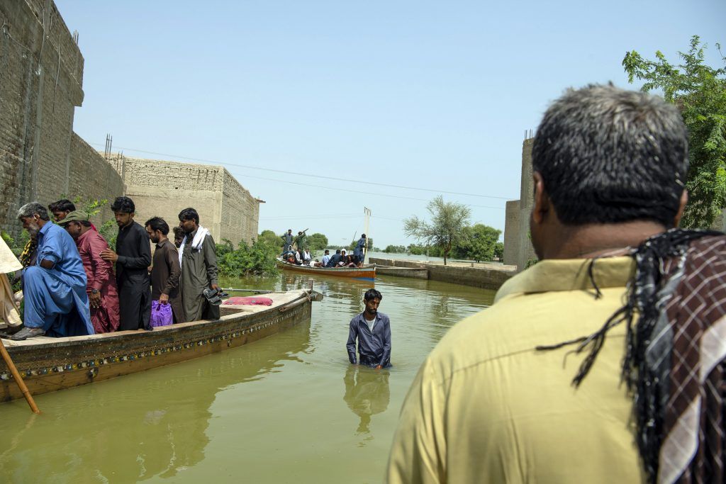 Tras inundaciones, ‘nacen’ islas en Pakistán
