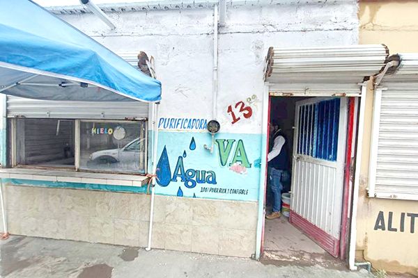 Suspende Salud a 36 purificadoras de agua